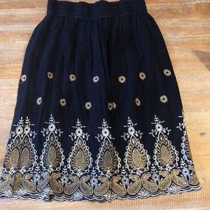 Navy Blue Skirt, embroidered white & gold Size XL